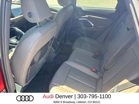 Used 2025 Audi Q5 Premium Plus w/ Premium Plus AWD/4WD image 13