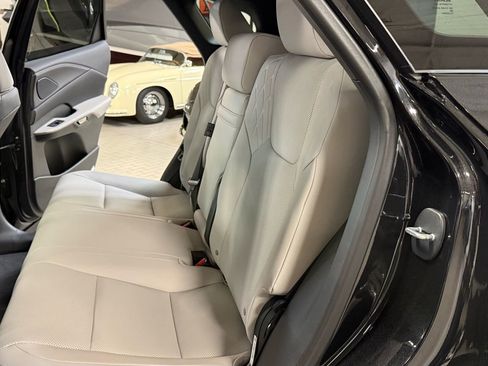 Used 2026 Lexus RX 350 Premium w/ Convenience Package image 33