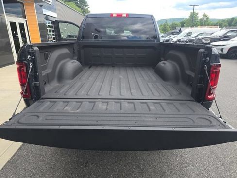 Certified 2026 RAM 2500 Big Horn AWD/4WD image 31