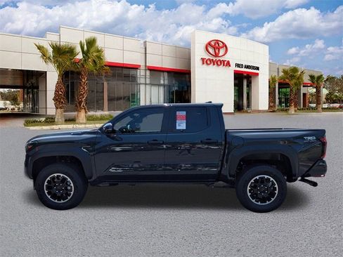 New 2025 Toyota Tacoma TRD Off-Road image 8