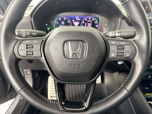 Used 2025 Honda Accord Sport image 16