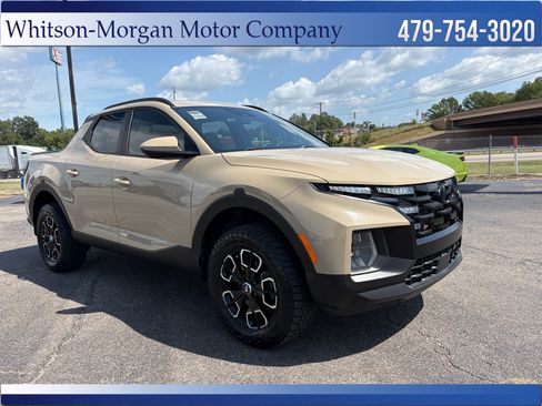 Used 2023 Hyundai Santa Cruz SEL Premium w/ Winter Package AWD/4WD image 3
