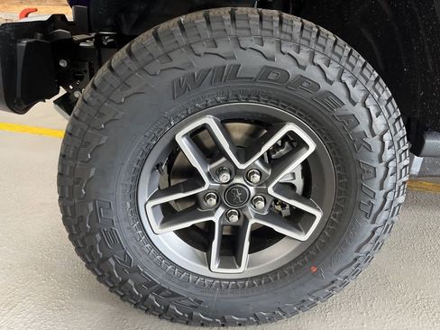 New 2026 Jeep Gladiator Mojave AWD/4WD image 6