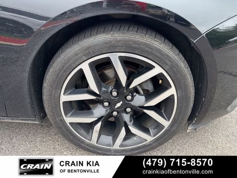 Used 2017 Chevrolet Impala Premier FWD image 8