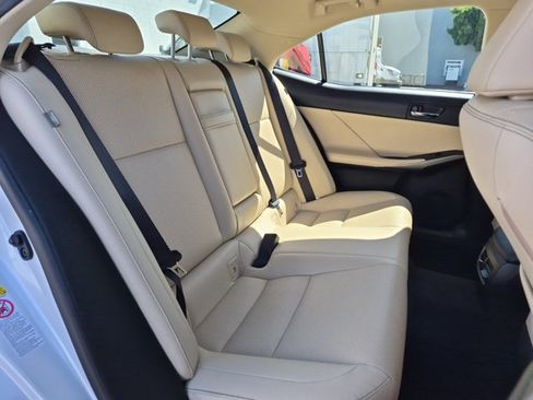 Used 2016 Lexus IS 200t RWD image 20