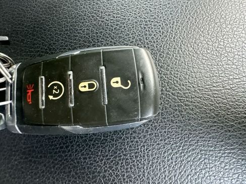 Used 2022 RAM 1500 Big Horn AWD/4WD image 28