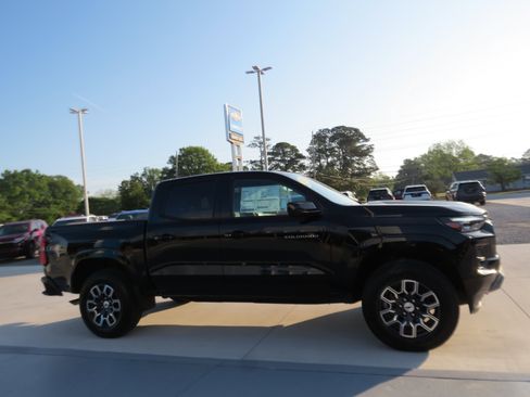 New 2026 Chevrolet Colorado Z71 w/ Z71 Convenience Package 2 AWD/4WD image 6