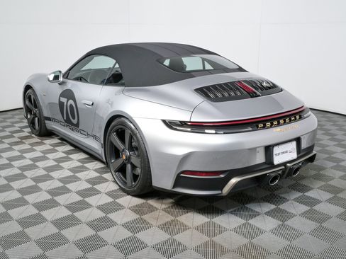 Certified 2026 Porsche 911 Carrera GTS RWD image 3