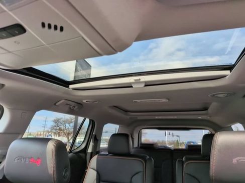 Certified 2023 GMC Acadia AT4 w/ Technology Package AWD/4WD image 27