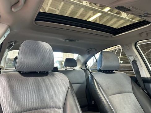 Used 2017 Subaru Legacy 2.5i Sport AWD/4WD image 18