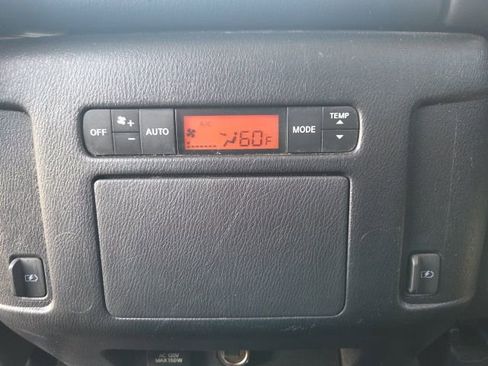 Used 2019 Nissan Armada SL w/ Premium Package image 25