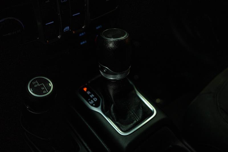 Used 2022 Jeep Wrangler Unlimited Sport AWD/4WD image 16