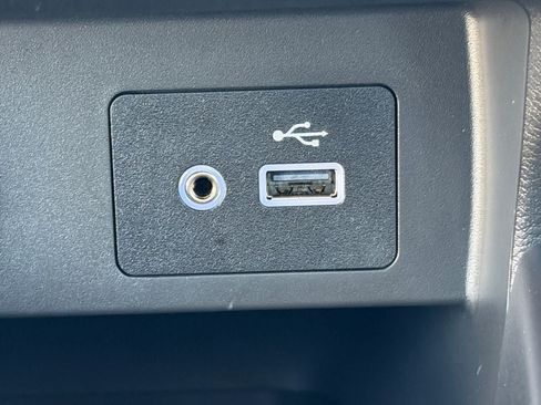 Certified 2025 Nissan Versa SV w/ Trunk Package FWD image 24