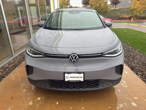 Used 2021 Volkswagen ID.4 Pro S image 2