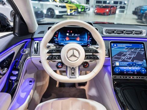 Used 2025 Mercedes-Benz S 63 AMG S image 25