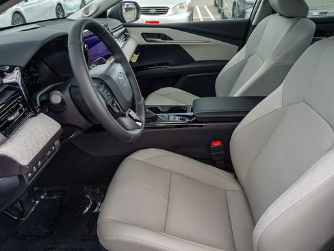 New 2026 Toyota Camry XLE w/ Premium Package FWD image 24