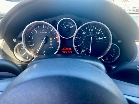 Used 2011 MAZDA MX-5 Miata Sport image 19