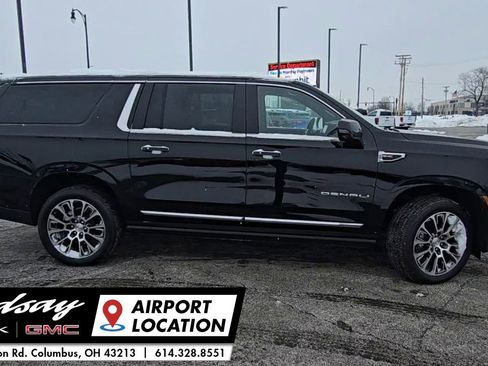 New 2026 GMC Yukon XL Denali w/ Sun & Power Step Package image 10