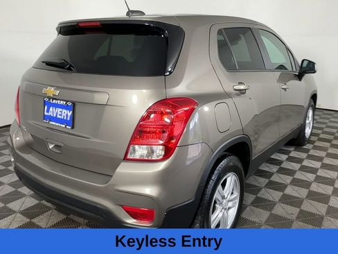 Certified 2021 Chevrolet Trax LS w/ Tint and Cruise Package FWD image 10