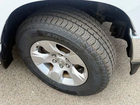 Used 2020 RAM 1500 Big Horn RWD image 17
