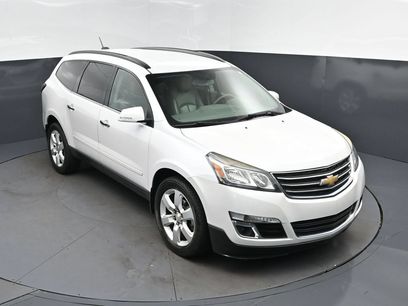Used 2016 Chevrolet Traverse LT w/ Traveler's Package