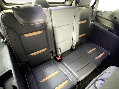 Used 2021 GMC Yukon AT4 w/ AT4 Premium Package AWD/4WD image 26
