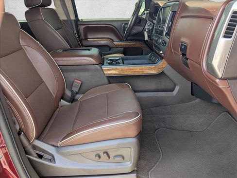 Used 2017 Chevrolet Silverado 1500 High Country RWD image 12