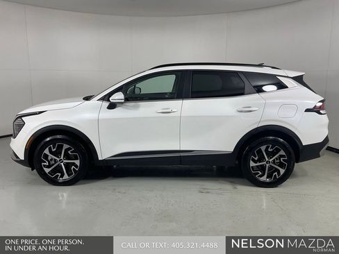 Used 2024 Kia Sportage EX w/ EX Premium Package AWD/4WD image 9