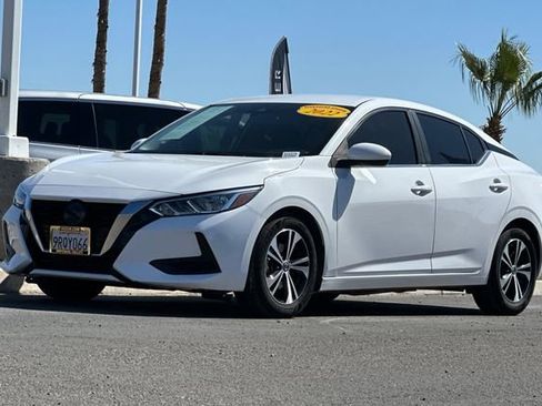 Used 2022 Nissan Sentra SV image 7
