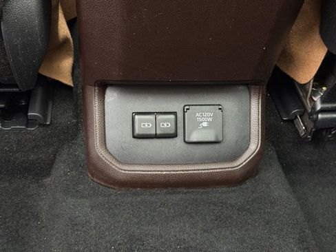 Certified 2022 Toyota Highlander Platinum image 14