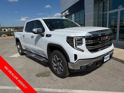 New 2026 GMC Sierra 1500 SLT w/ SLT Premium Package