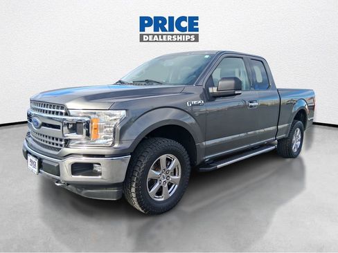 Used 2018 Ford F150 XLT w/ Equipment Group 302A Luxury image 2