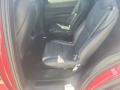 Used 2023 Tesla Model X AWD/4WD image 11