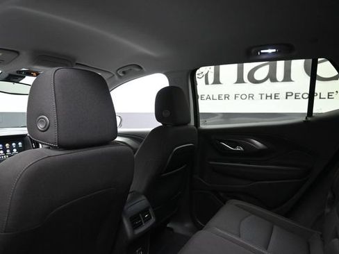 Used 2023 GMC Terrain SLE w/ Driver Convenience Package FWD image 24