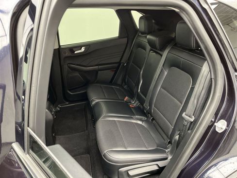 Used 2021 Ford Escape Titanium FWD image 12