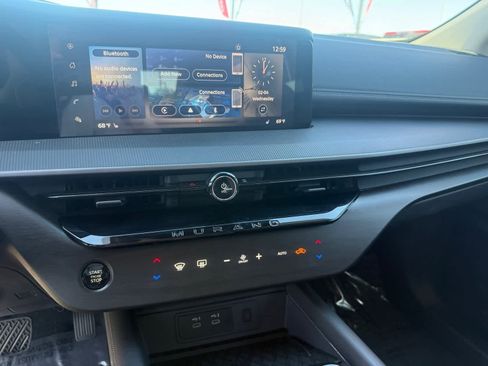 Certified 2025 Nissan Murano SV image 16