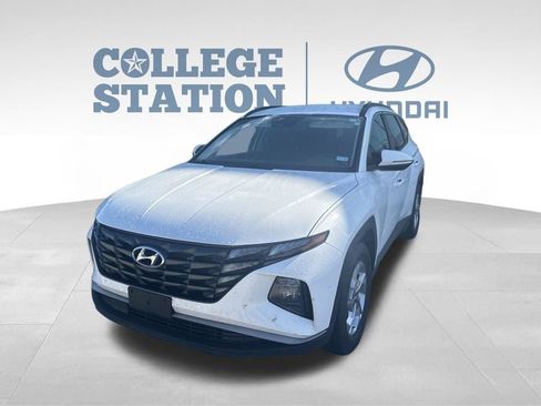 Used 2023 Hyundai Tucson SEL FWD image 11