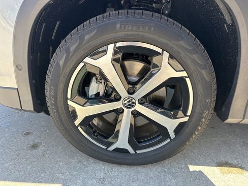 New 2026 Volkswagen Tiguan SE AWD/4WD image 26