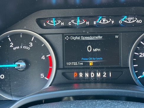 Used 2018 Ford F250 XLT image 36