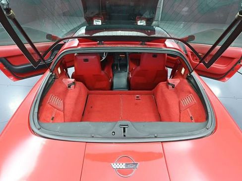 Used 1992 Chevrolet Corvette Coupe RWD image 30