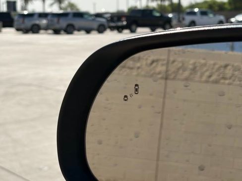 Used 2025 Kia Soul LX w/ LX Technology Package image 8