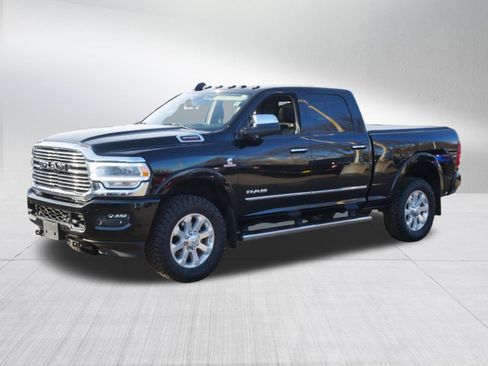 Used 2022 RAM 3500 Laramie image 3