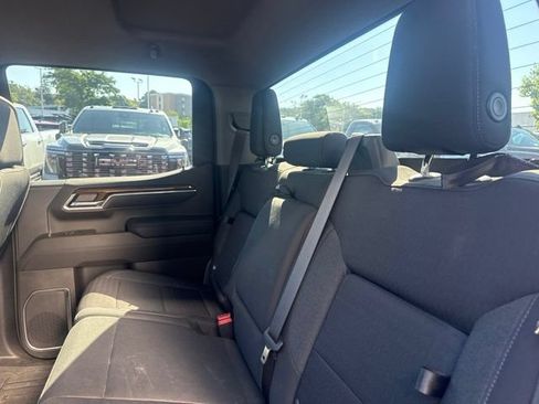 Used 2023 GMC Sierra 1500 Elevation AWD/4WD image 19