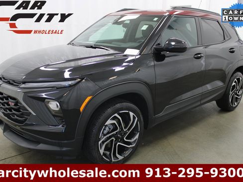 Used 2024 Chevrolet TrailBlazer RS image 1