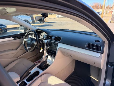 Used 2013 Volkswagen Passat TDI SE FWD image 31