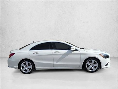 Used 2016 Mercedes-Benz CLA 250 image 4
