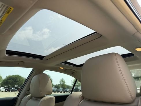 Used 2014 Nissan Maxima 3.5 SV w/ Premium Package FWD image 24