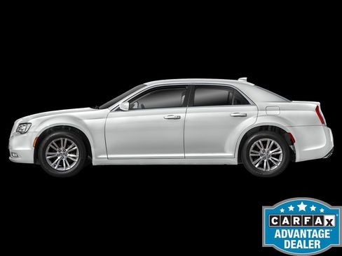 Used 2021 Chrysler 300 S image 3