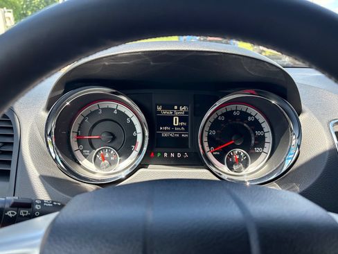 Used 2017 Dodge Grand Caravan GT FWD image 13