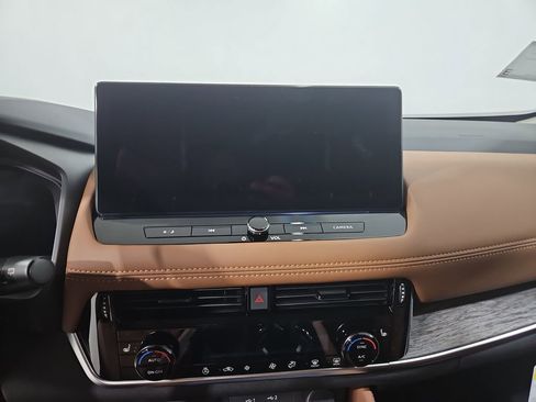 New 2026 Nissan Rogue Platinum AWD/4WD image 18